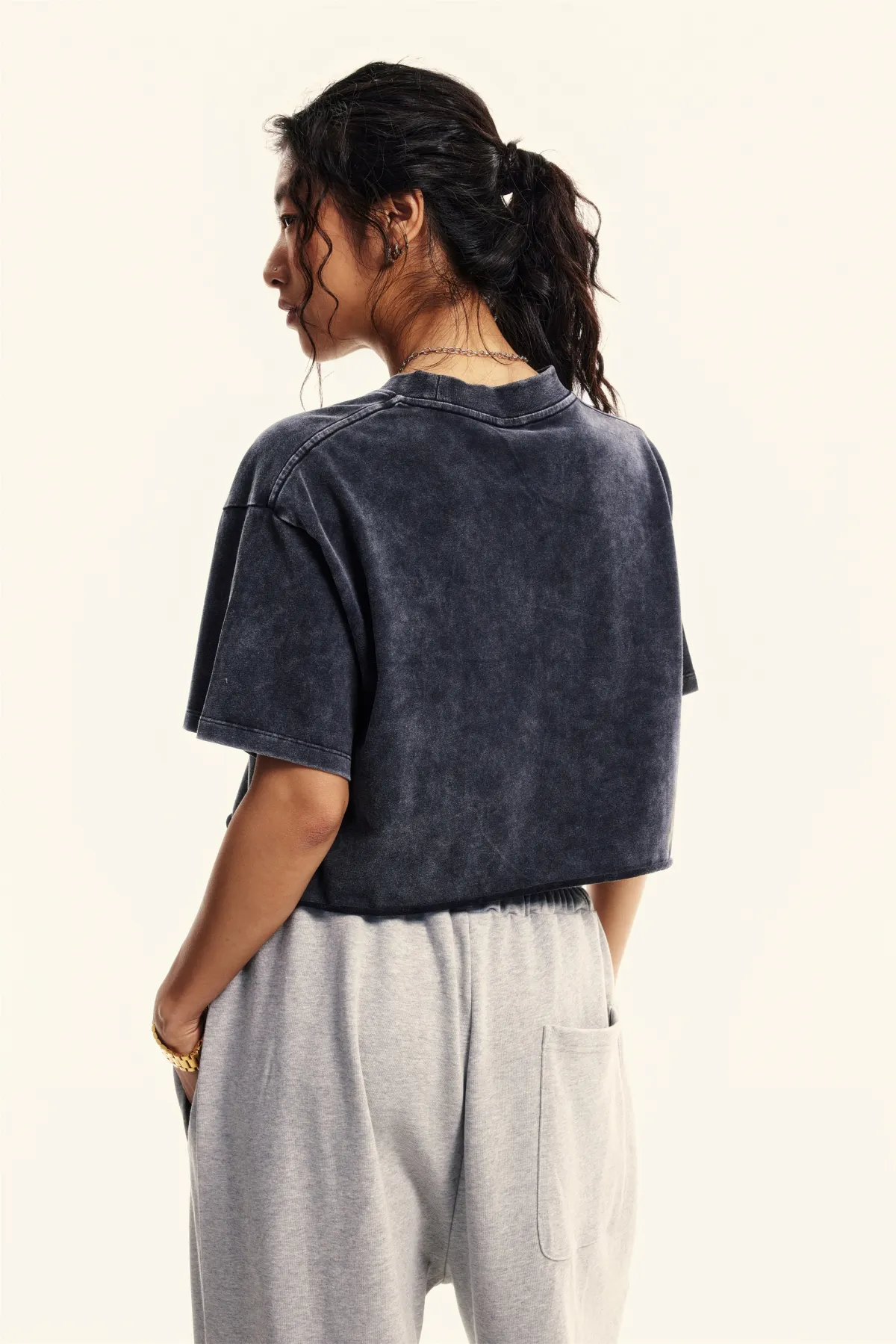  Women's Crop Top T-shirt - Thumbnail Image