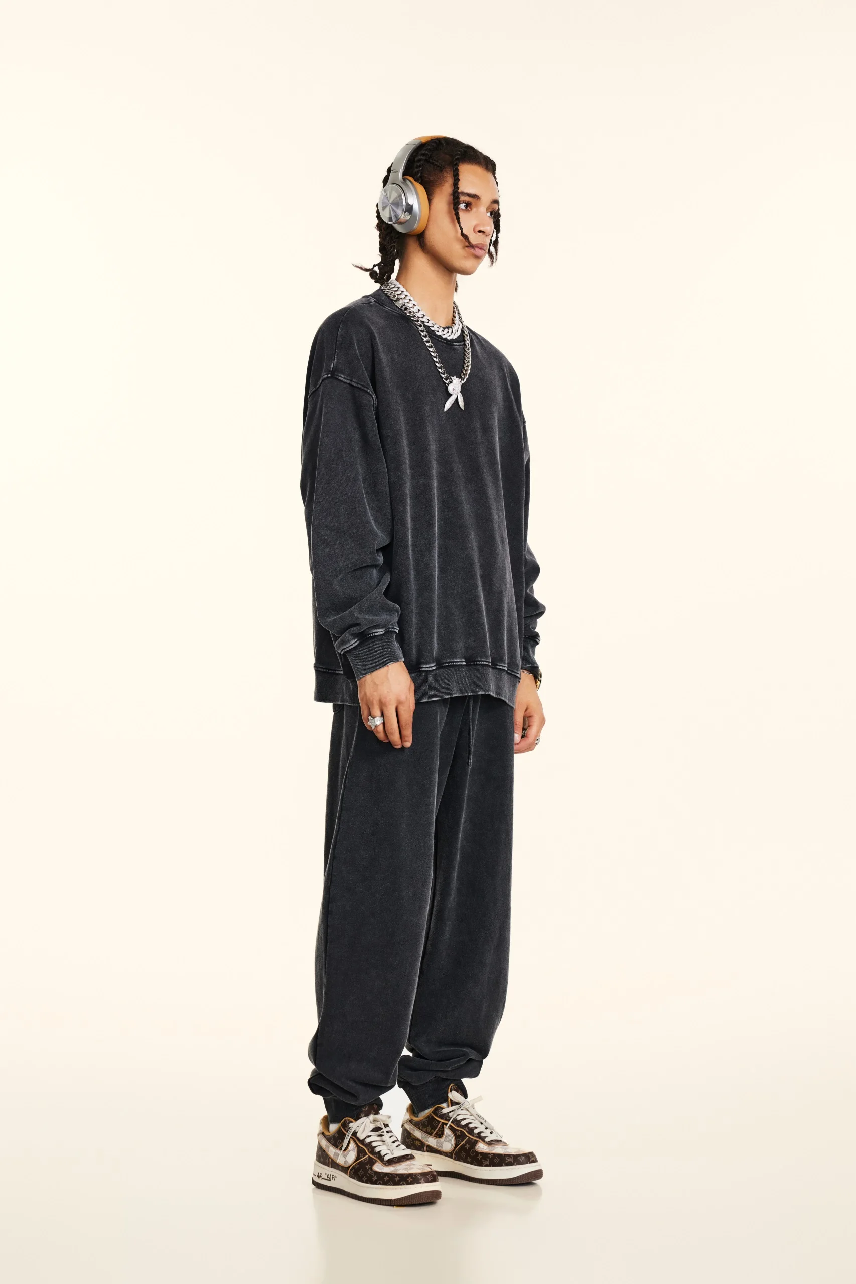 380GSM Unisex Black Long Sleeve Tee - Thumbnail Image